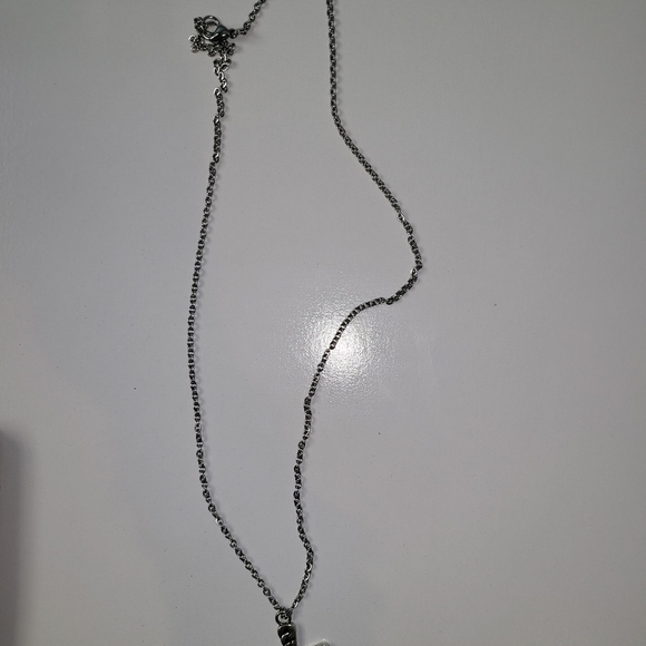 MONTANA SILVERSMITHS STRONGLY LINKED CROSS - ACCESSORIES JEWELRY NECKLACE - Picture 4 of 4